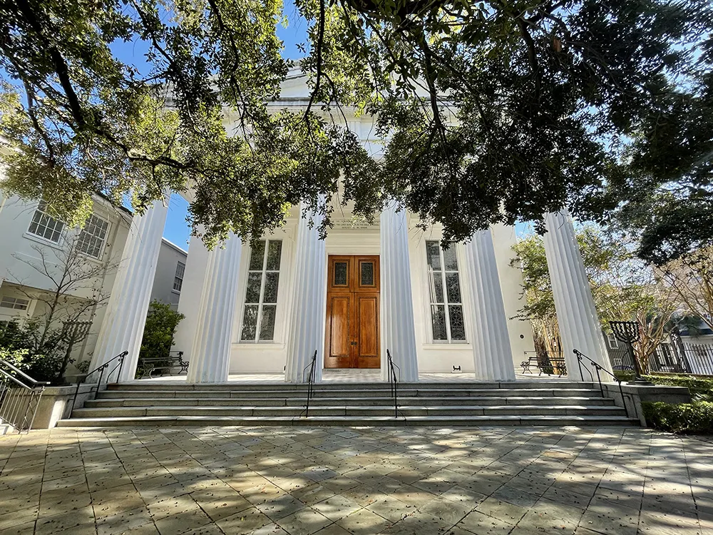 exterior of the synagogue